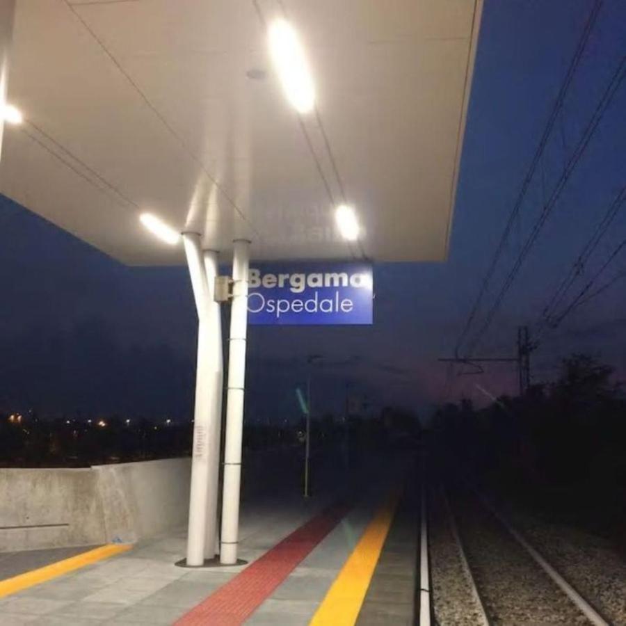 Appartamento Per Brevi Periodi "Teodolinda" Bergamo Exterior photo